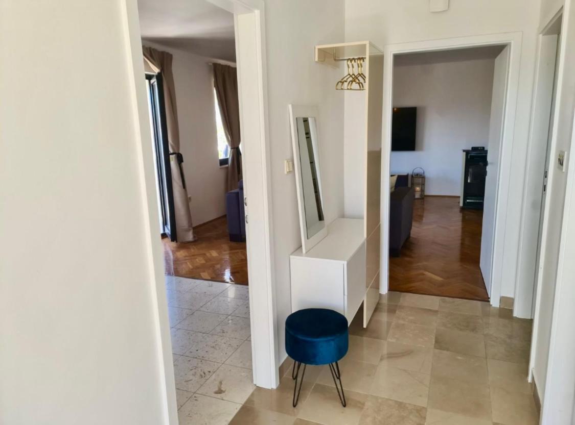 Apartments Mia Okrug Gornji Extérieur photo