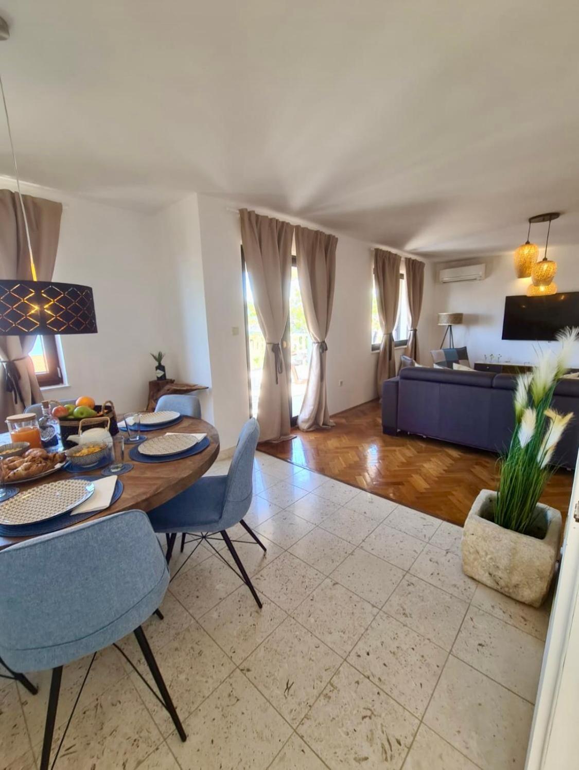 Apartments Mia Okrug Gornji Extérieur photo